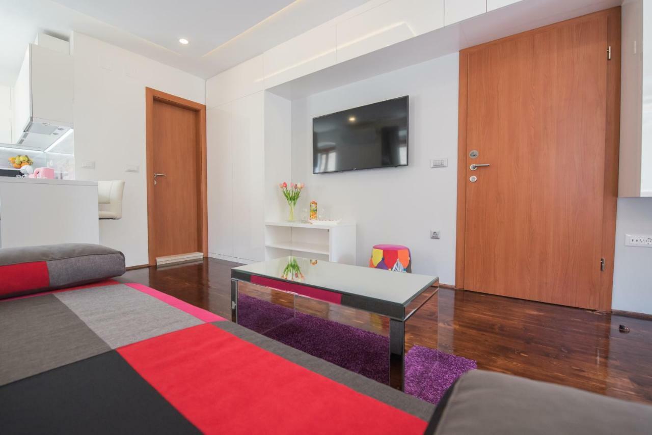 Studio Apartment Lena Каштела Экстерьер фото