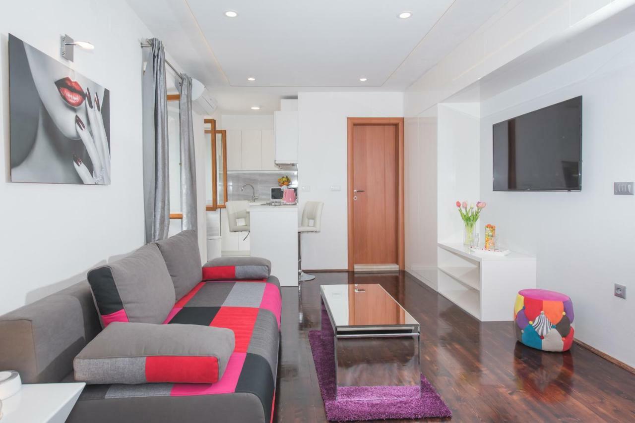 Studio Apartment Lena Каштела Экстерьер фото