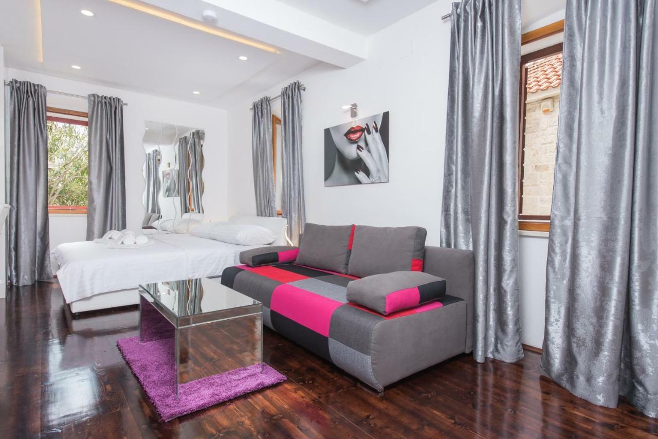 Studio Apartment Lena Каштела Экстерьер фото