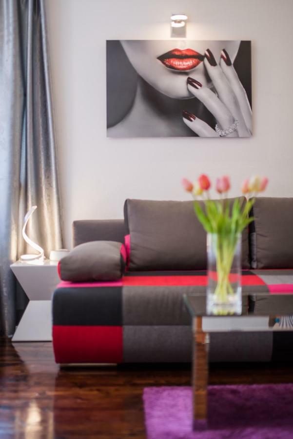 Studio Apartment Lena Каштела Экстерьер фото